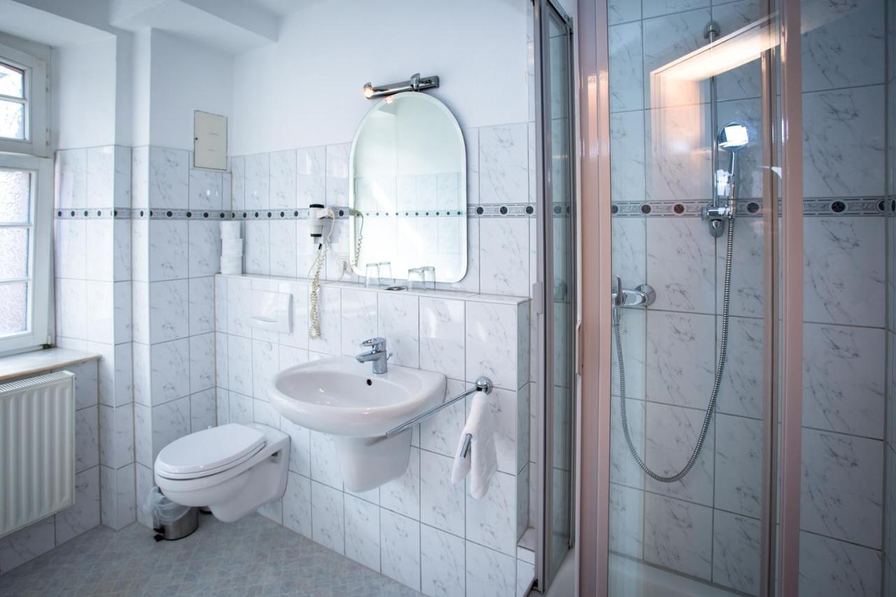 Hotel Ratskeller Нідеґґен Екстер'єр фото